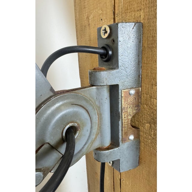 1950s Industrial Black Enamel Scissor Wall Lamp, 1950s For Sale - Image 5 of 18