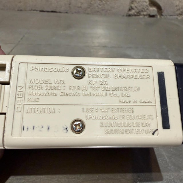 Mid Century Modern Panasonic Kp-2a Battery-Operated Pencil Sharpener For Sale - Image 13 of 14