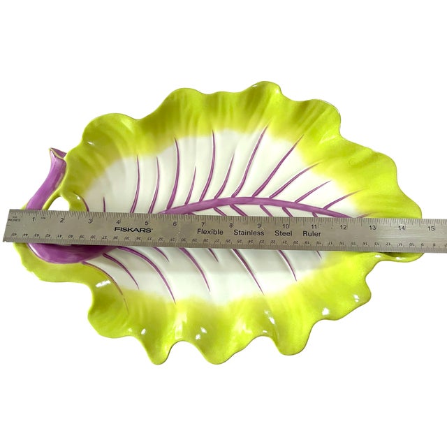 2000 - 2009 Vintage Williamsburg Global Views Majolica Radicchio-Inspired Cabbage Leaf Platter in Chartreuse & Violet For Sale - Image 5 of 9