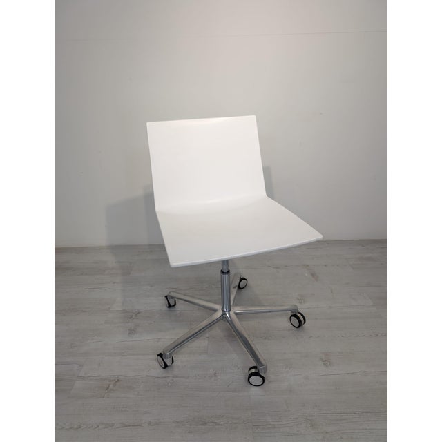 Italian White Swivel Chairs Arper from the Catifa Series For Sale - Image 17 of 18