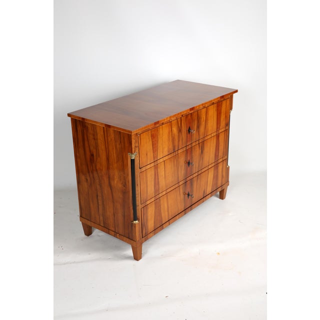 Fine applewood chest of drawers, with a beautiful, intense grain extending from the top to the drawer fronts, three...