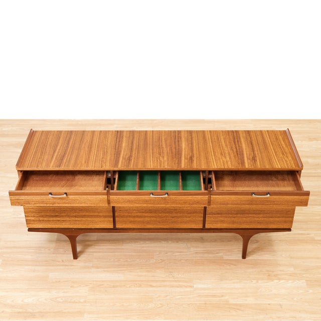 1960s C13 - Mid Century Credenza by Meredew of Letchworth For Sale - Image 5 of 9