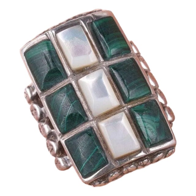 sz9.25 Vintage Zuni malachite and shell channel inlay sterling ring For Sale