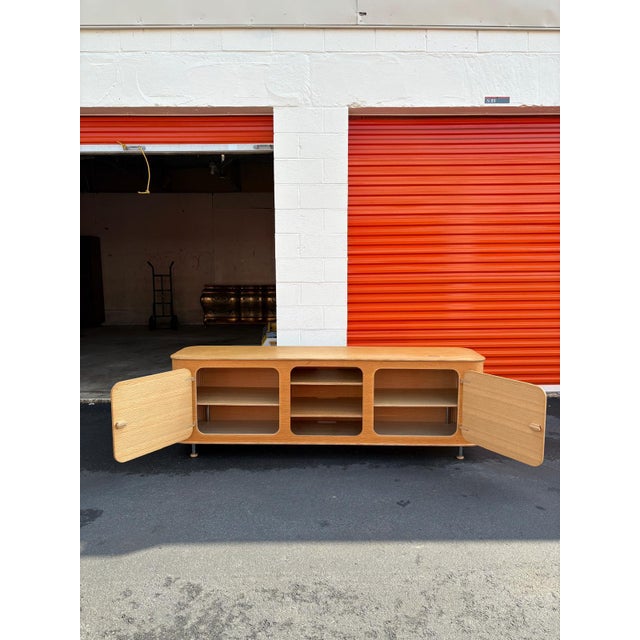 Mid-Century Modern Oak Media Console With Rounded Corners For Sale - Image 4 of 10