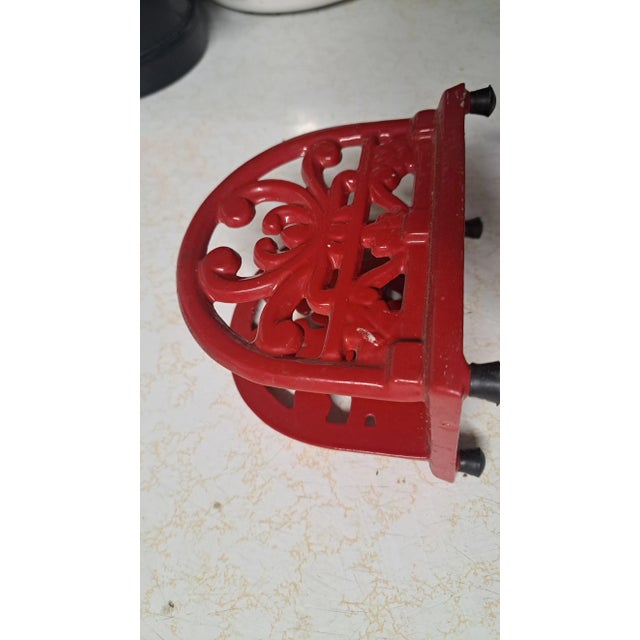 Vtg napkin holder, or seasoning box holder, also can be to hold letters, recipes, special cookbook. No flaws, has blk...