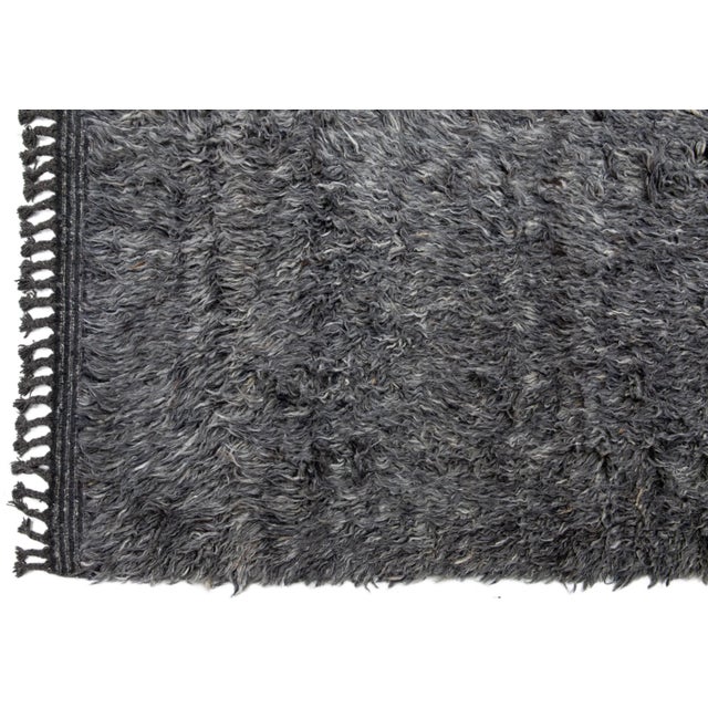 2010s Modern Tulu Moroccan Style Wool Rug With Charcoal Field For Sale - Image 5 of 7