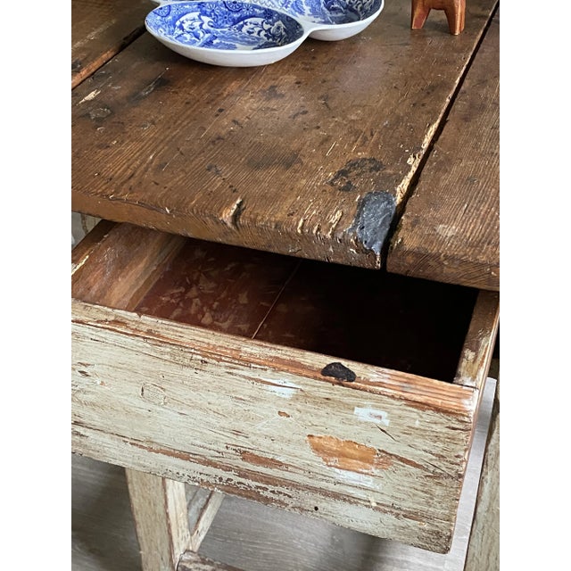 Wood 18th Century Folding Table with Rounded Edges For Sale - Image 7 of 12