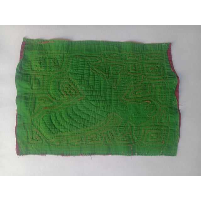 Mola Fabric by Cuna Indians from San Blas Island, Panama, 1970s, in Very Good conditions. Designed 1970 to 1979