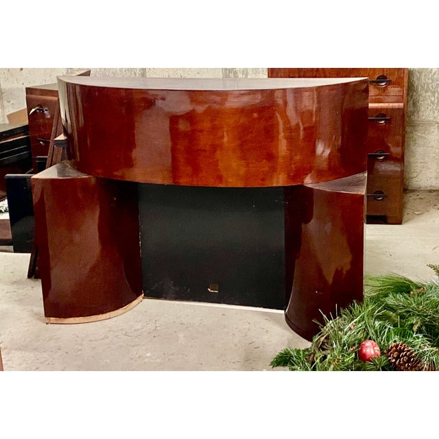 1940s Art Deco Mahogany Fireplace Mantel For Sale In New York - Image 6 of 11