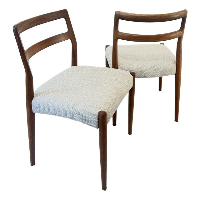 Anne Chairs with Teak Frames by Johannes Andersen for Uldum Møbelfabrik, 1960s, Set of 2 For Sale