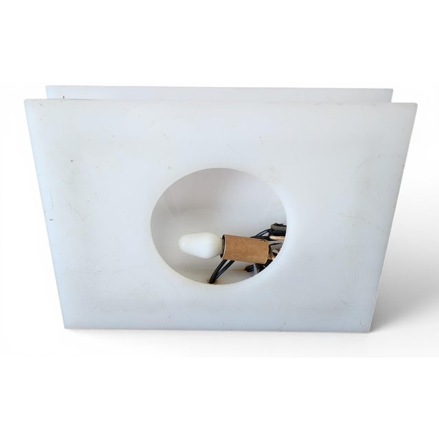 1950s Vintage Mid Century Modern Lucite Moss Table Lamp, 1950s ~ No Figurine For Sale - Image 5 of 6