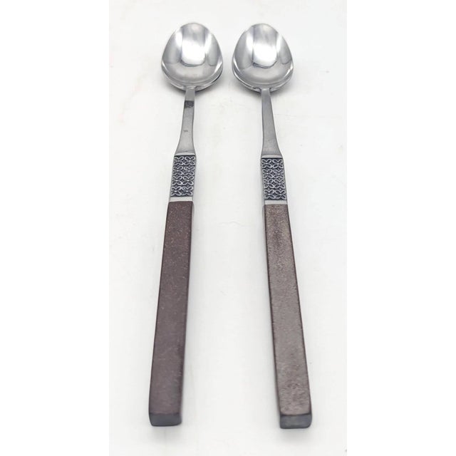 1960s Oneida Northland "Anticipation" Stainless Steel & Teak Composite Flatware, 26 Piece Set (For 4) For Sale - Image 11 of 12