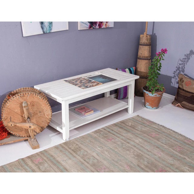 Faded Vintage Turkish Kilim Rug For Sale In Los Angeles - Image 6 of 6