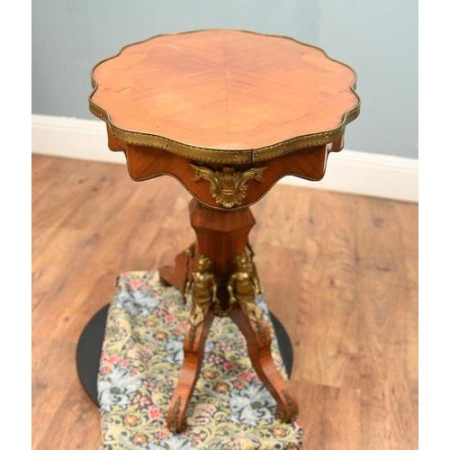 Antique French Napoleon III Centre Table in Kingwood, 1870 For Sale - Image 11 of 15
