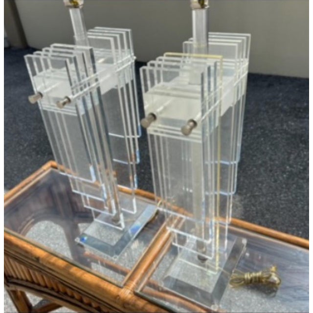 1970s Pair of Lucite Table Lamps For Sale In West Palm - Image 6 of 12