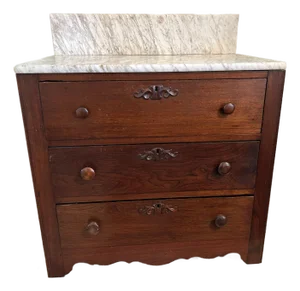 Early 20th Century Small Mahogany Chest