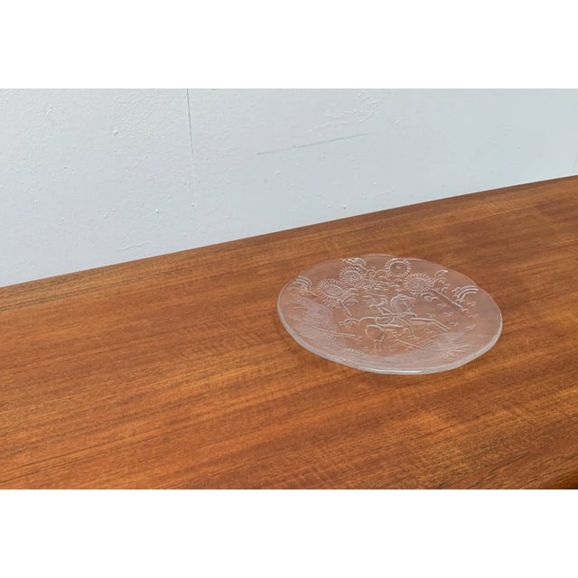 Vintage Swedish Doran Glass Plate by Goran Warff for Kosta Boda For Sale - Image 17 of 18