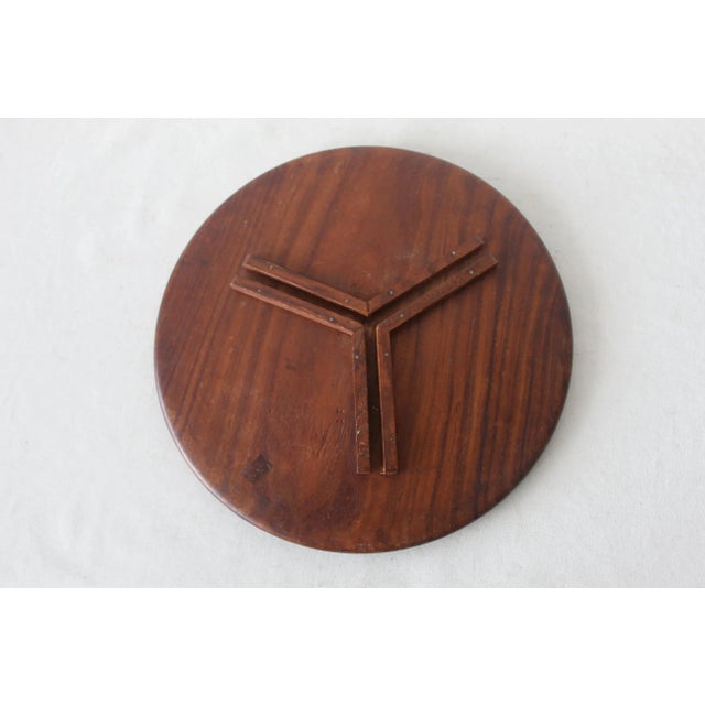 Brown 1920s Style Antique Circular Anglo-Indian Fold Away Side Table For Sale - Image 8 of 9