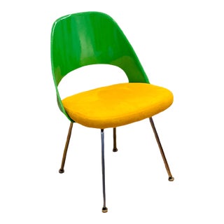 Knoll Saarinen 72 Executive Side Chair For Sale