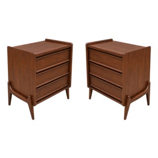 Mid Century Style Modern Walnut Nightstands. - Pair For Sale