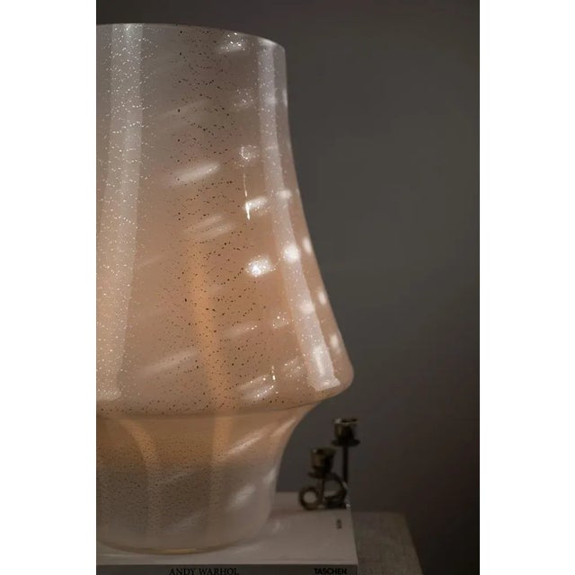 Large Vintage White Mushroom Murano Glass Table Lamp, 1970s For Sale - Image 5 of 10