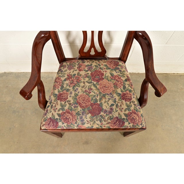Brown Henredon Georgian Carved Mahogany Dining Chairs, Set of Six For Sale - Image 8 of 16
