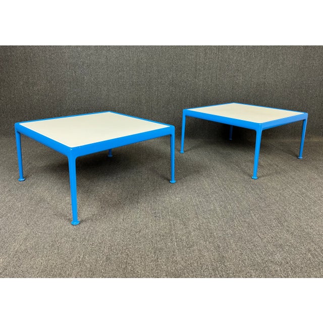 Mid-Century Modern Pair of Vintage Mid Century Modern Side-Coffee "1966 Collection" Tables by Richard Schultz for Knoll For Sale - Image 3 of 7