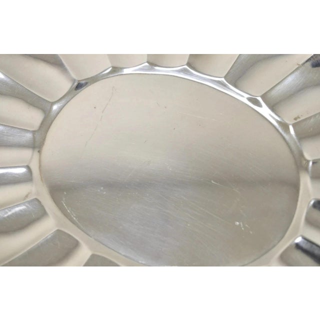 Mid 20th Century Vintage Regency Style Silver Plated Scalloped Oval Serving Platter Fruit Bowl For Sale - Image 5 of 9