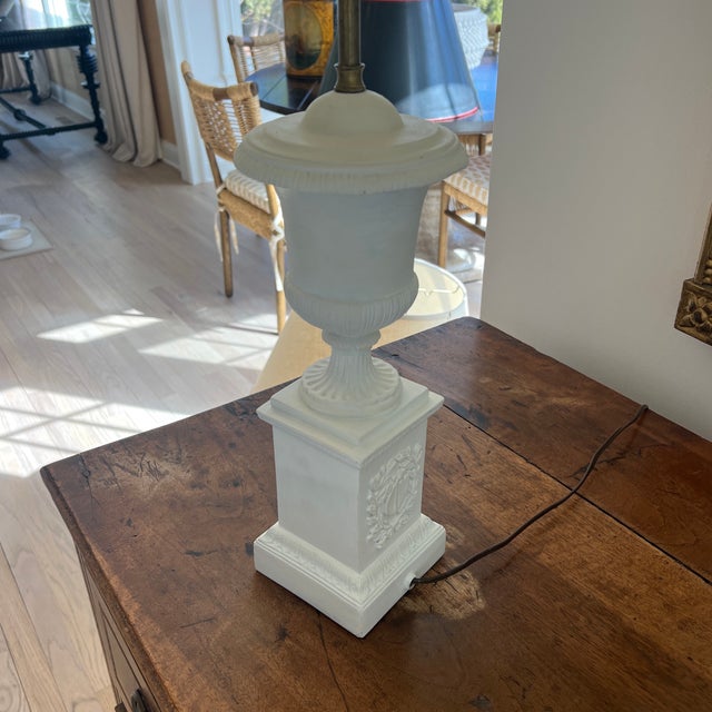 White Vintage Italian Borgese White Neoclassical Style Plaster Lamps - A Pair For Sale - Image 8 of 11