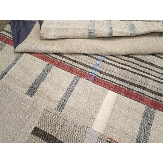 Beige Galerie Shabab Collection Mid-20th Century Turkish Flatweave Kilim Room Size Rug For Sale - Image 8 of 8