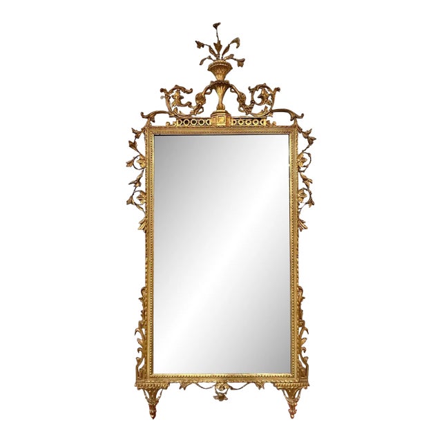 Italian Carved and Giltwood Neo-Classical Mirror For Sale