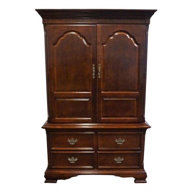 Stanley Furniture American Heritage Collection Mahogany Traditional Style 46" Media Armoire 172-13-15 For Sale