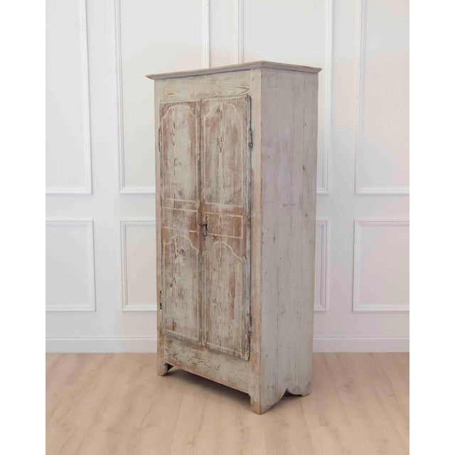 French 18th Century Painted Pine Cabinet For Sale - Image 4 of 8