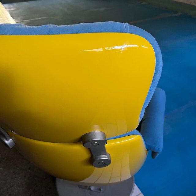 Cinema Chair from a Cinema in Paris, 1970 For Sale - Image 15 of 17