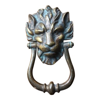 Late 19th Century Vintage English Victorian Lion Door Knocker For Sale