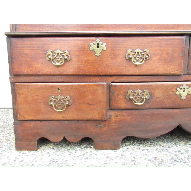 Wood Antique English Oak Mule Chest For Sale - Image 7 of 18