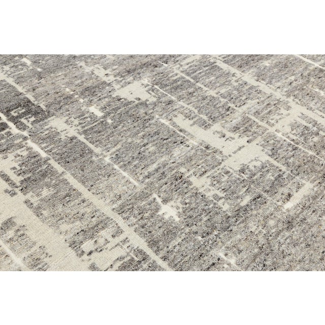 12 X 15 Contemporary Abstract Grid Wool Area Rug – Neutral Slate & Cream For Sale - Image 9 of 10