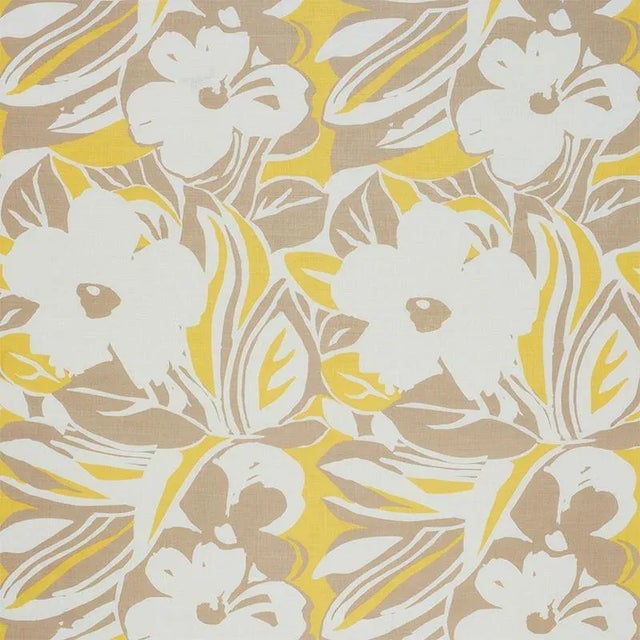 Sample - Schumacher Stevie Fabric in Neutral For Sale