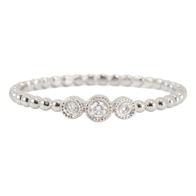 14k White Gold 0.03ctw Diamond Bezel Milgrain Beaded Band Ring, Size 7 For Sale