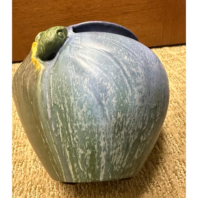 Ephraim Faience 2006 Hand Made Art Pottery Green Turtle Blue Ceramic Vase For Sale In Washington DC - Image 6 of 15