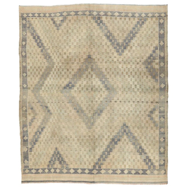 Textile Mid 20th Century Vintage Embroidered Turkish Kilim Rug For Sale - Image 7 of 7