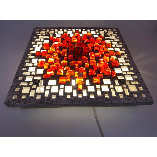 Brutalist Style Glass Object/Wall Lamp in Exposed Concrete attributed to Christof Krüger for Franz Lehmann Berlin Weißensee Glass Workshops, 1970s For Sale - Image 11 of 17