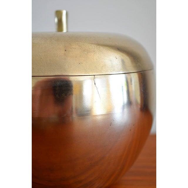 Mid-Century Tin Apple Box with Lid, 1950s For Sale - Image 6 of 8