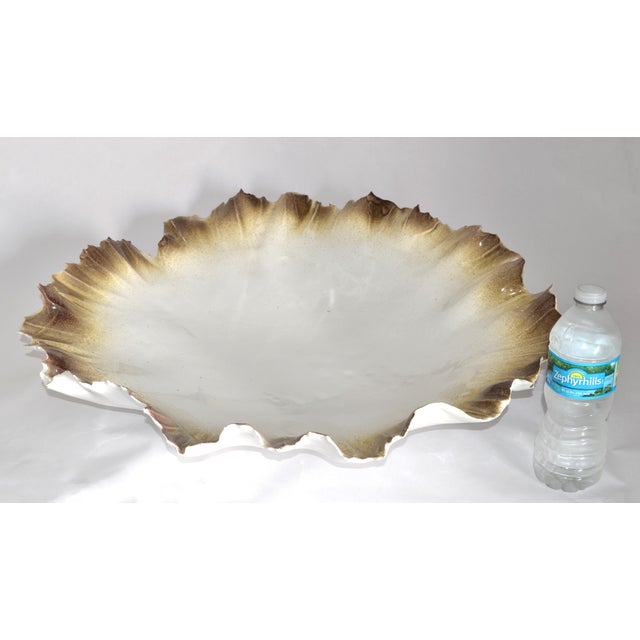 1980s Signed Coastal Glazed Ceramic Seashell Bowl Centerpiece in White & Sand Color For Sale In Miami - Image 6 of 16