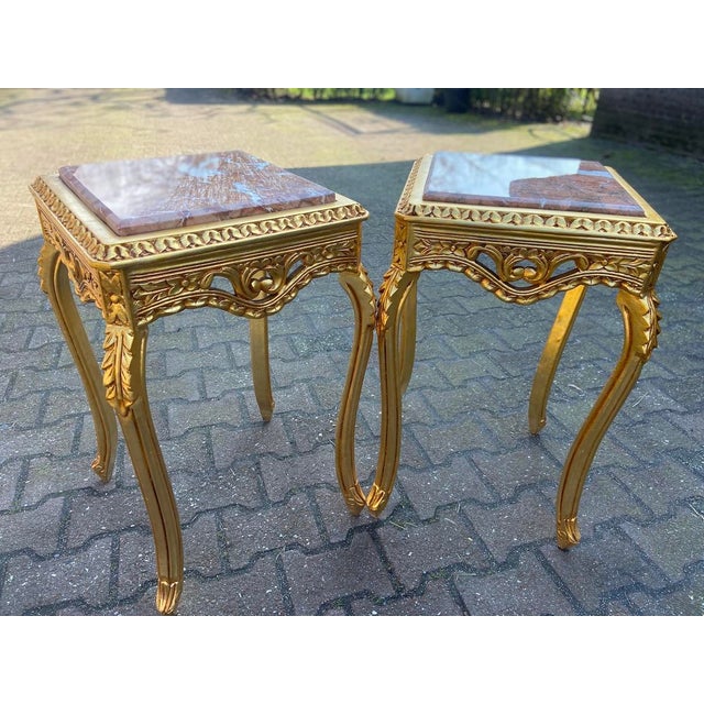 1990s French Louis XVI Gold Pink Marble Side Tables Pair For Sale - Image 12 of 17