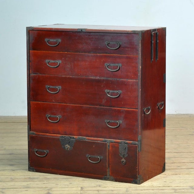 Japanese Tansu Chest of Drawers, 1870s For Sale - Image 3 of 15