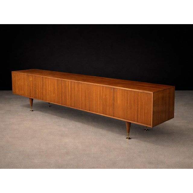 Reeded Credenza in Caviúna Wood by Giuseppe Scapinelli, Brazil, 1950s For Sale - Image 10 of 16