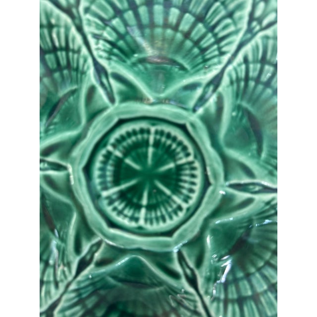 Sarraguemines Vintage French Sarreguemines Majolica Oyster Plate – Emerald Green – 10” For Sale - Image 4 of 6