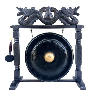 Javanese Gong on Carved Stand for Yoga and Meditation, Late 20th Century For Sale