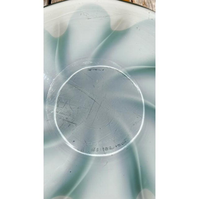 1950s 1955 Paul Kedelv for Flygsfors Coquille Milky White and Green Glass Plate For Sale - Image 5 of 5